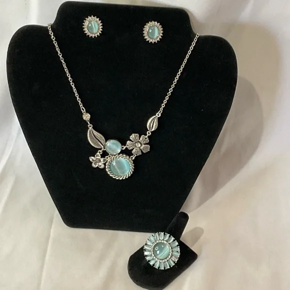 paparazzi Jewelry Paparazzi Womens Light Blue Moonstone